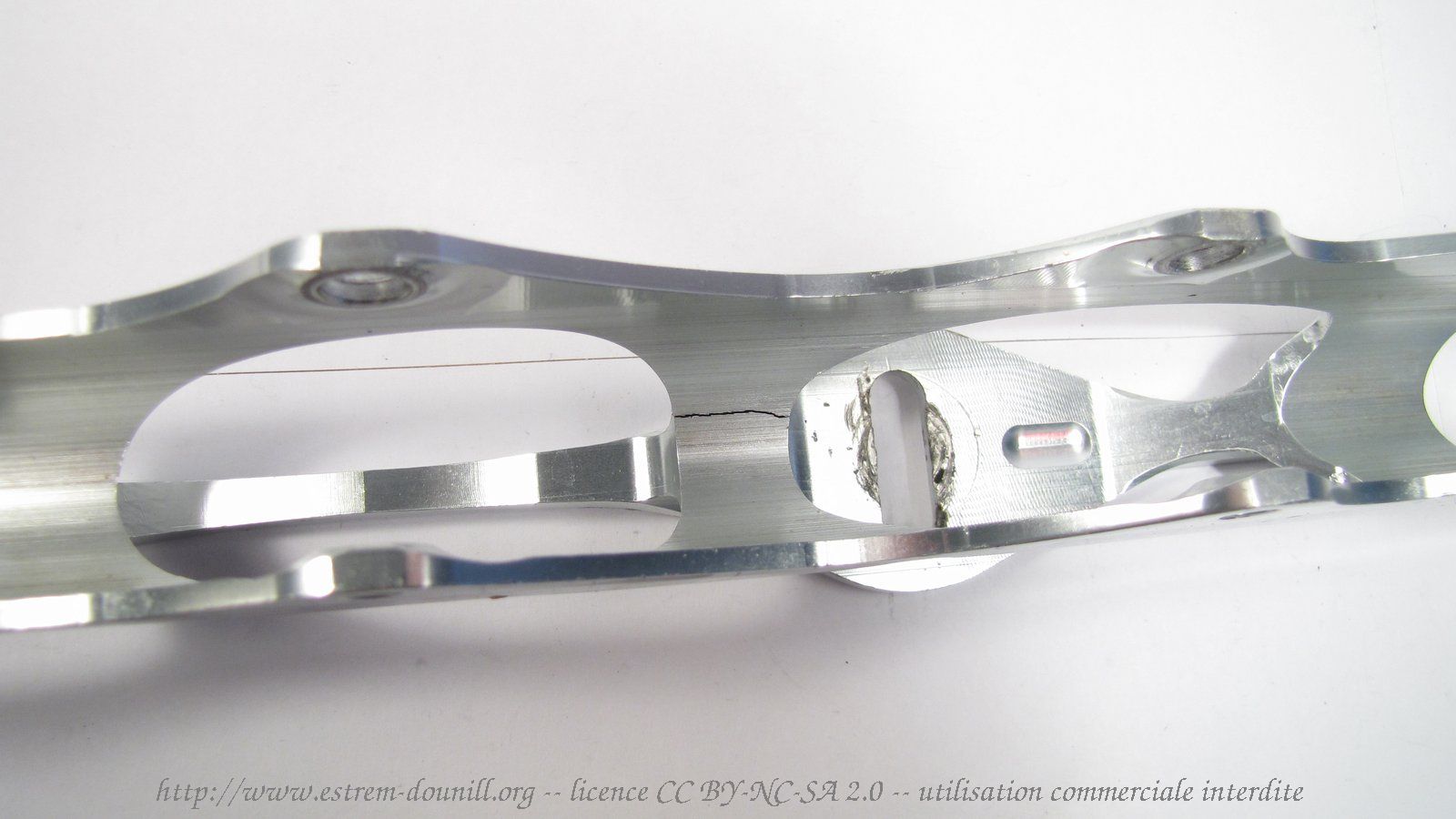 bont_sniper_88_detail_casse_2.jpg