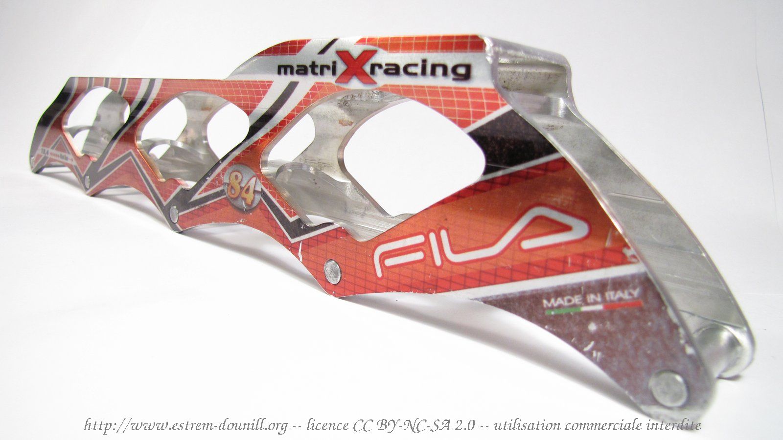 fila_matrix_racing_profil_arriere.jpg