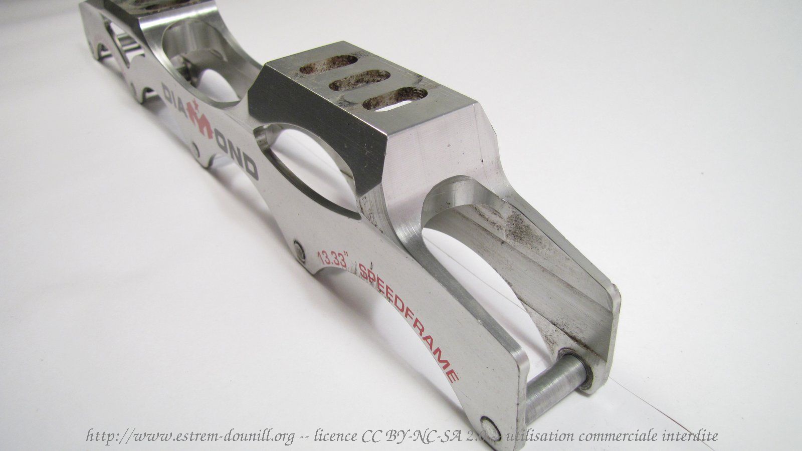 maple_diamond_13.33_speedframe_detail_embase_arriere.jpg