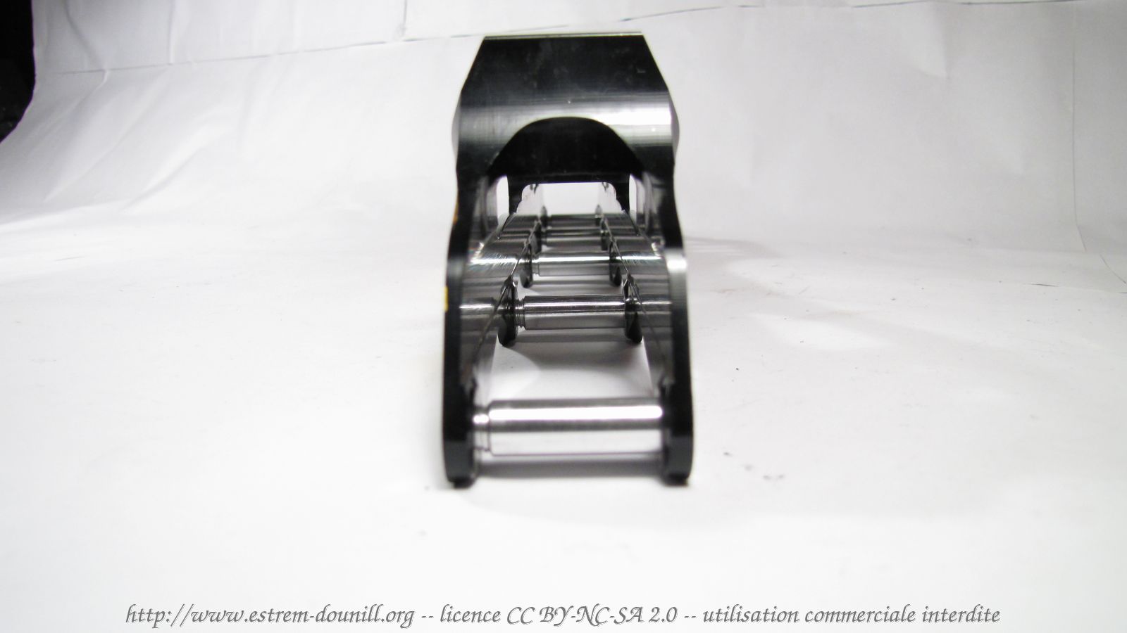 maple_hagen_technology_84_arriere.jpg