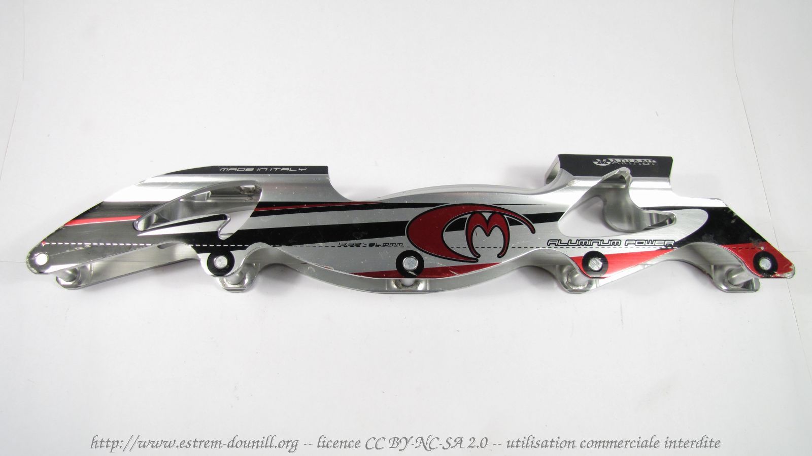 mariani_13.33_84mm_gauche.jpg