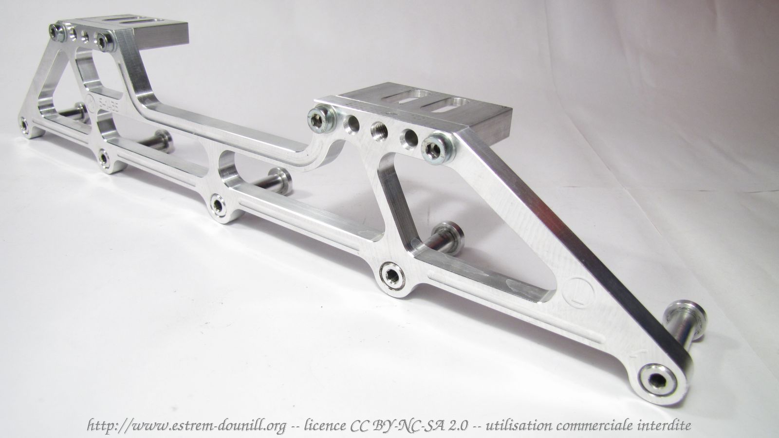 monoframe_5x84_profil_avant.jpg