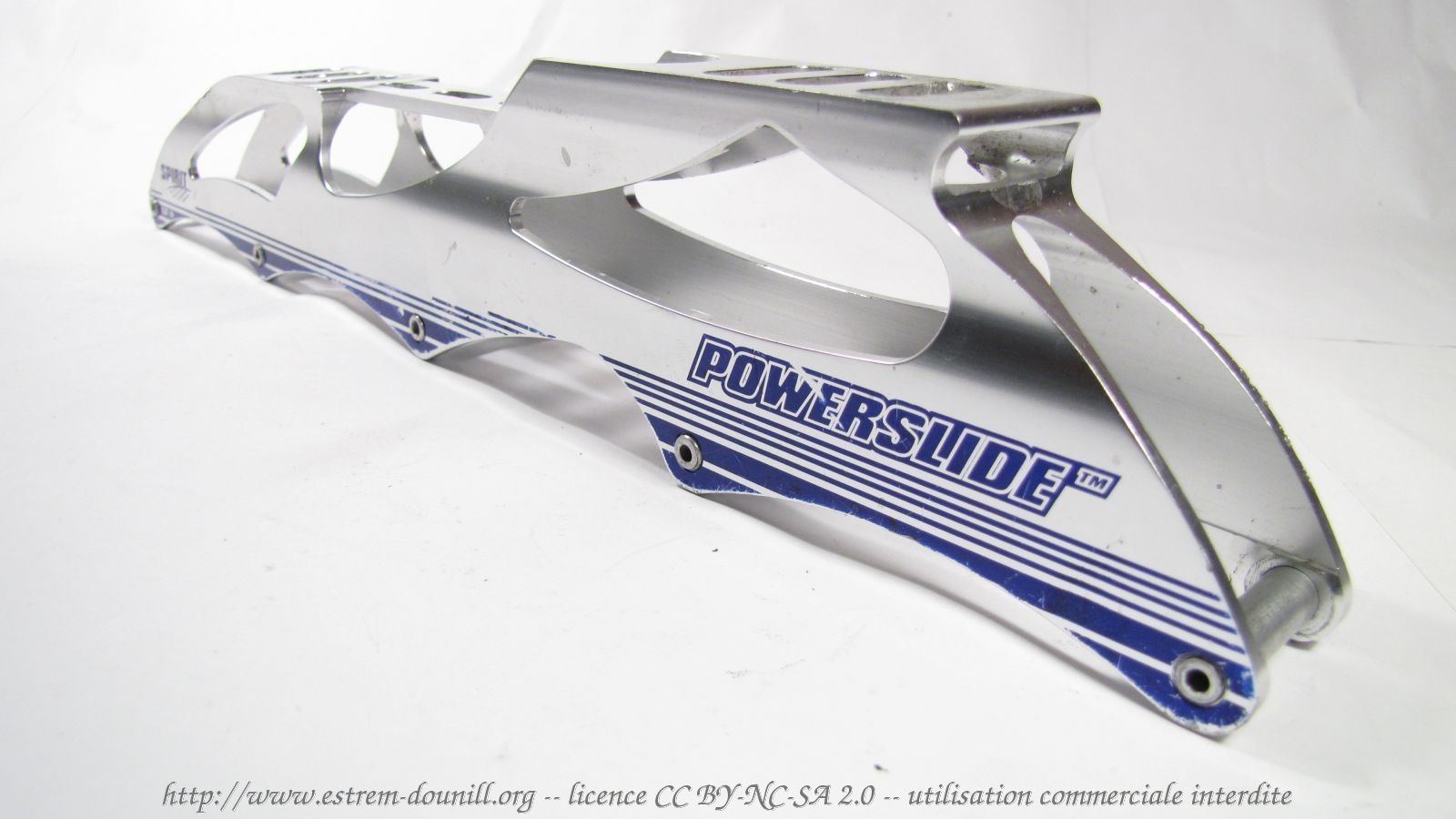 powerslide_spirit_13.33_84_profil_arriere.jpg