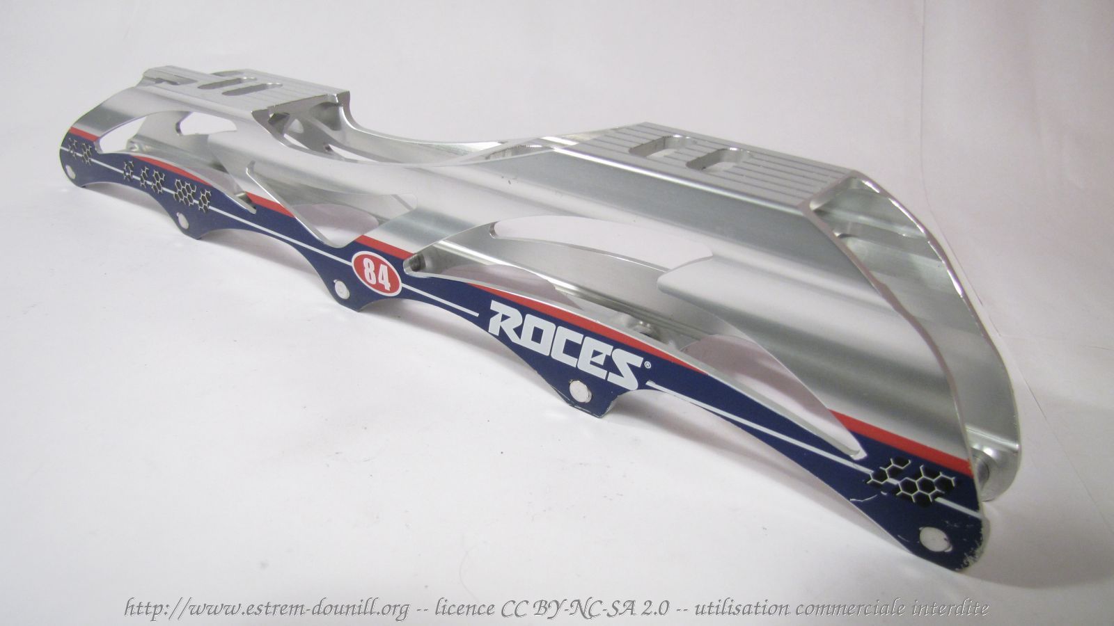 roces_T500_84_profil_arriere.jpg