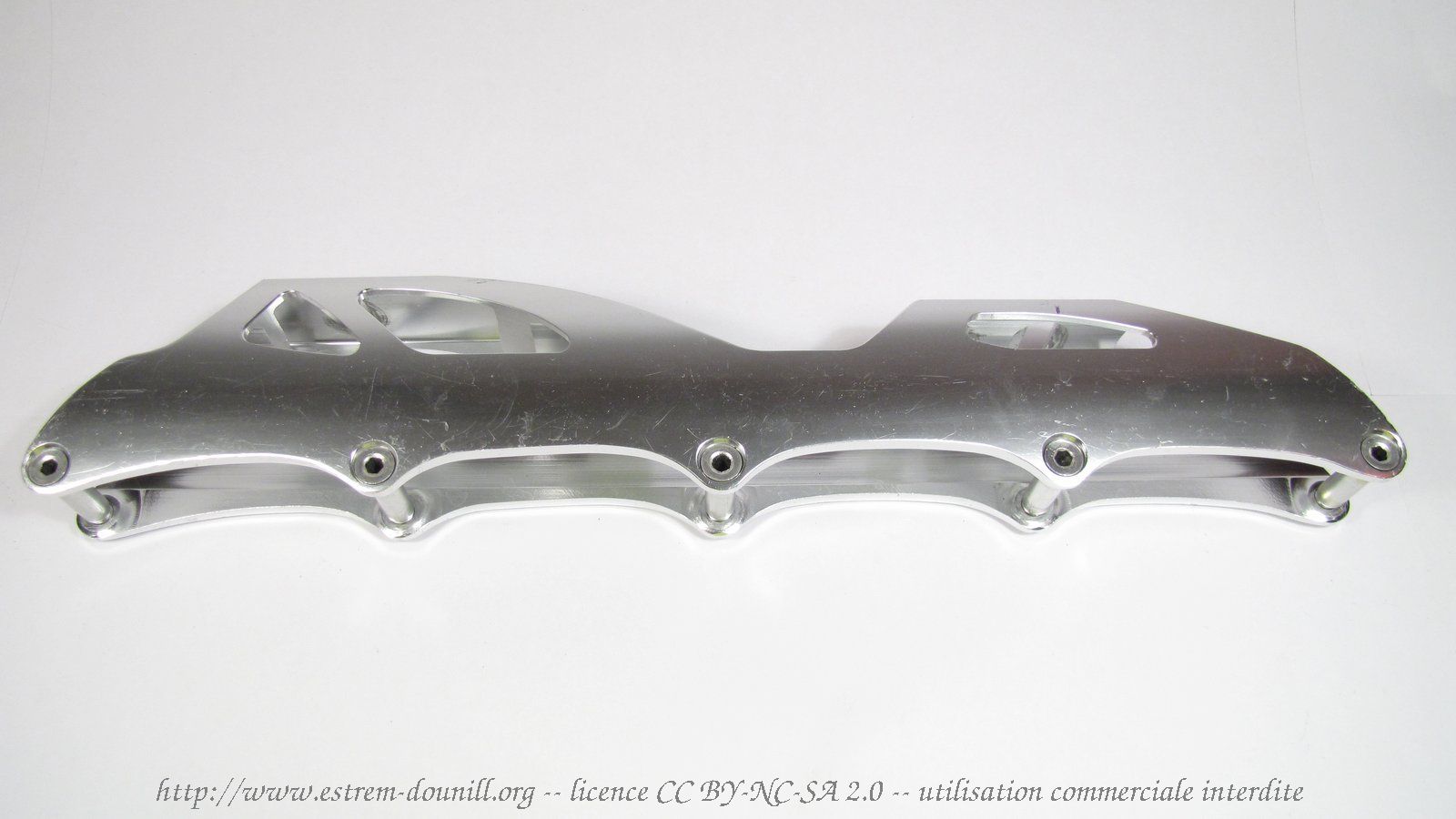 rollerblade_mogema_3_branches_droite.jpg