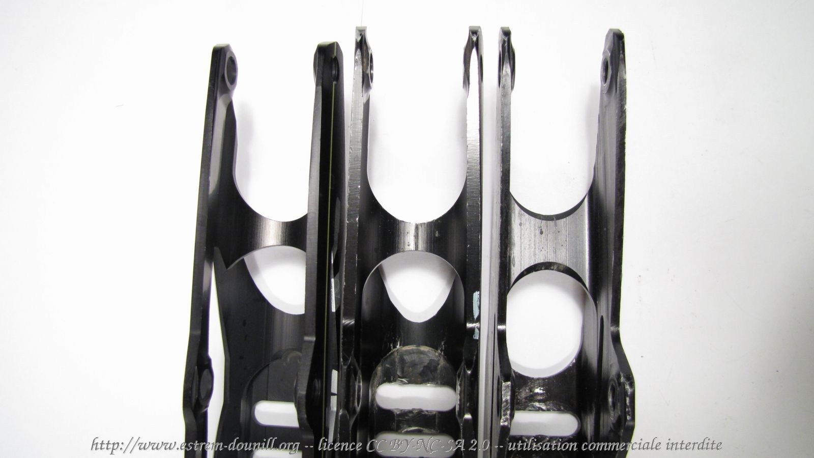 salomon_S.LAB_RacingArch_340mm_84_comparaison_S.LAB_tension_force_detail_ponts_avant.jpg