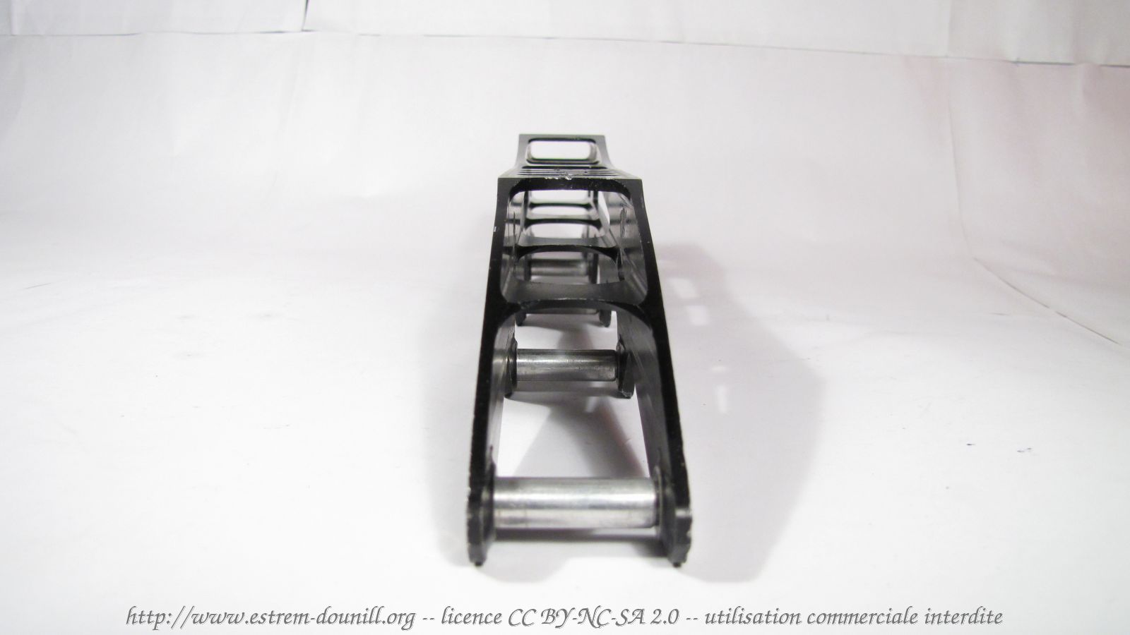 salomon_S.LAB_RacingArch_84_team_salomon_avant.jpg