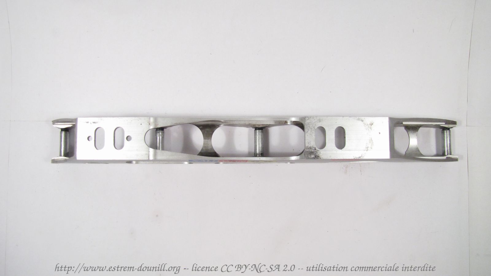 salomon_tension_force_slash_5_dessus.jpg