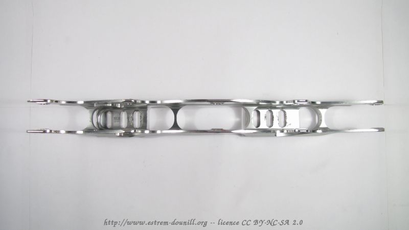 mariani_13.33_84mm_dessous.jpg