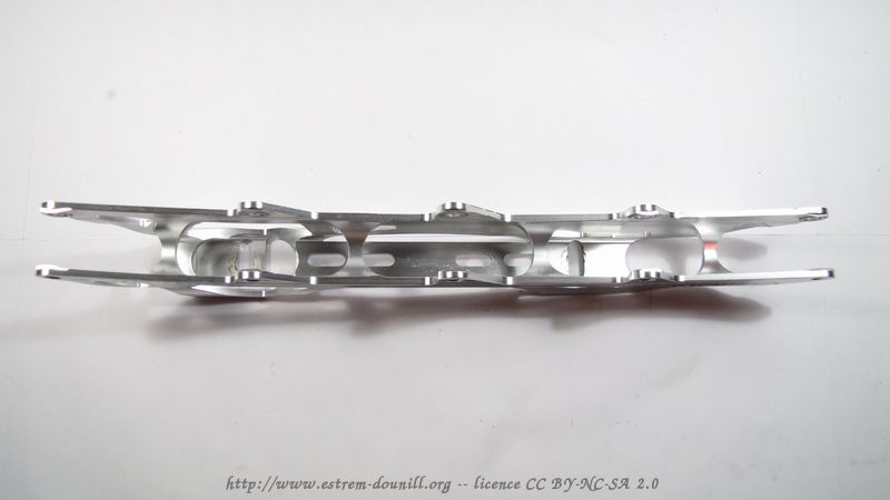 powerslide_vision_II_13.33_84_dessous.jpg