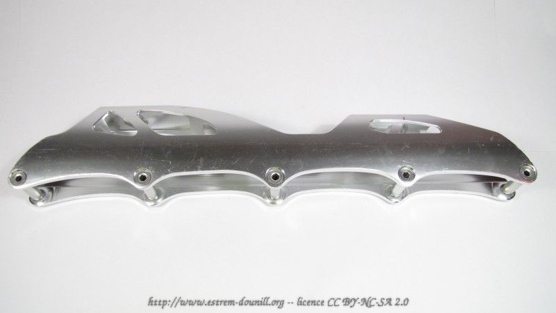 rollerblade_mogema_3_branches_droite.jpg