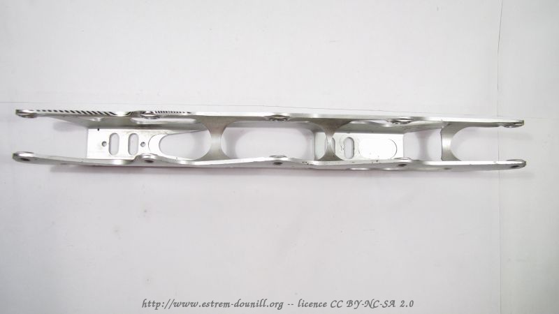 salomon_tension_force_slash_5_dessous.jpg