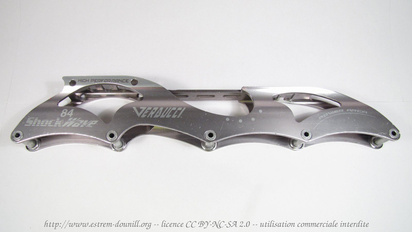verducci_shockwave_84_droite.jpg