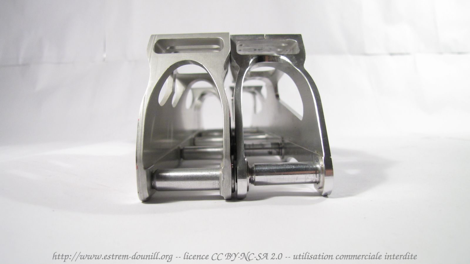 zandstra_power_arch_7000_5x84_differences_verducci_arriere.jpg