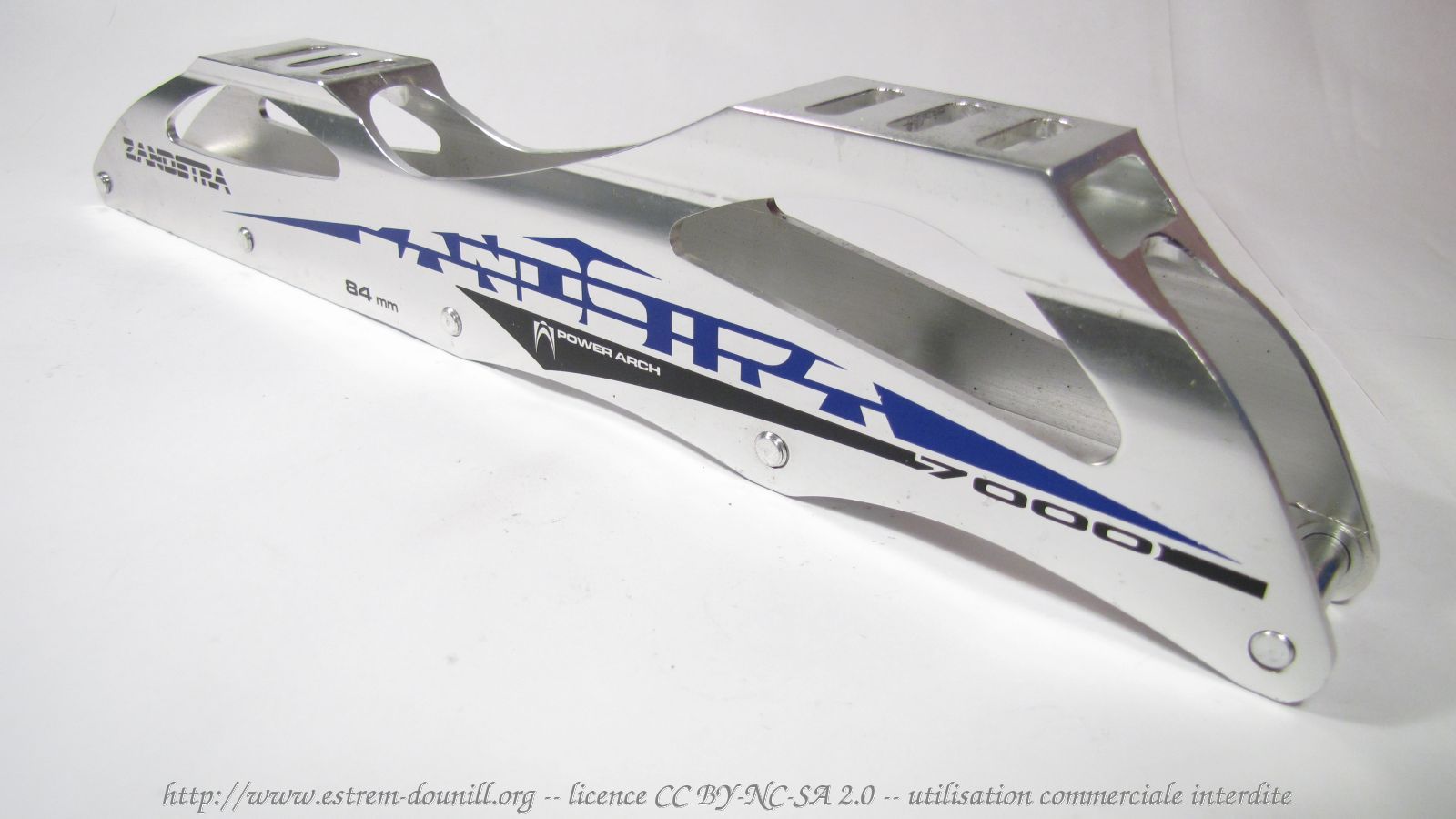 zandstra_power_arch_7000_5x84_profil_arriere.jpg