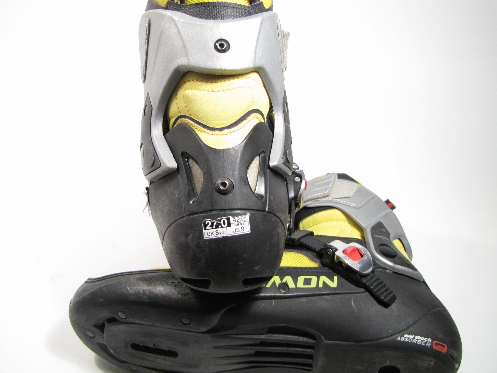 Chausson Salomon pilot V pro pointure 27cm (42 2/3) Offre Argenteuil 40€